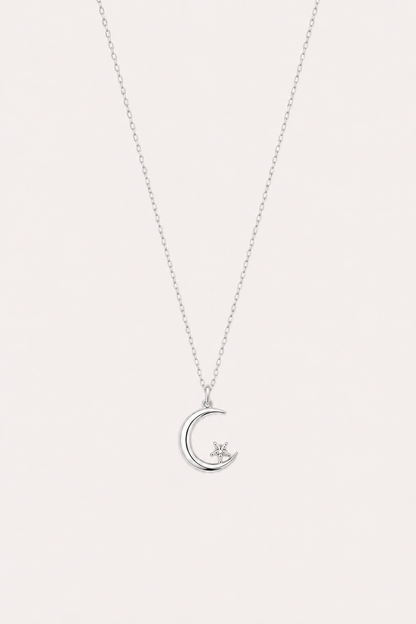 Isabella | Collar brillante con colgante de estrella y luna