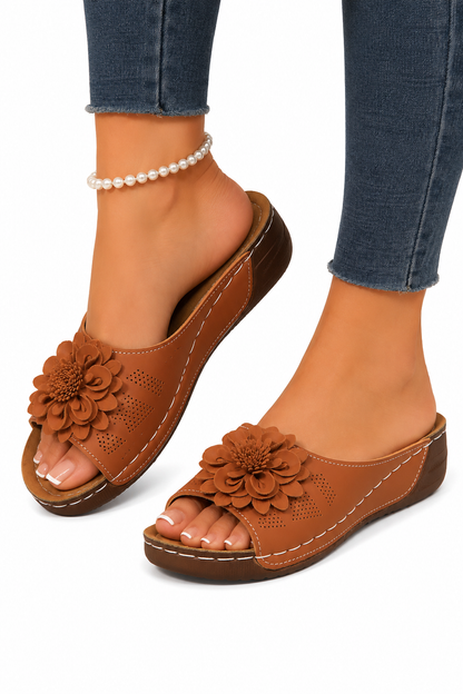 Aleena | Sandalias de cuña elegantes