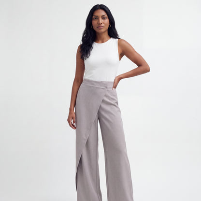 ANA | PANTALÓN ASIMÉTRICO DE CINTURA ALTA