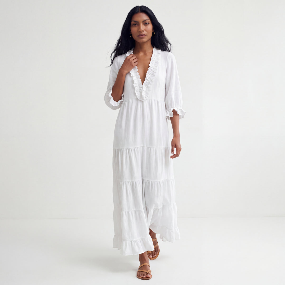 CLOE | MAXIVESTIDO CON VOLANTES