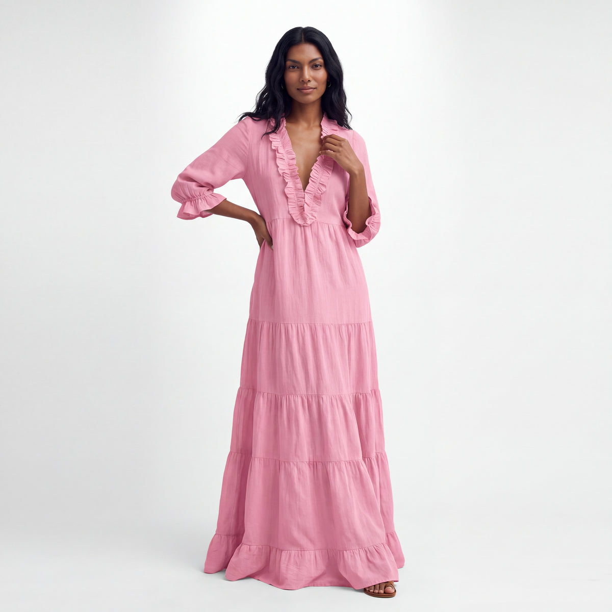 CLOE | MAXIVESTIDO CON VOLANTES