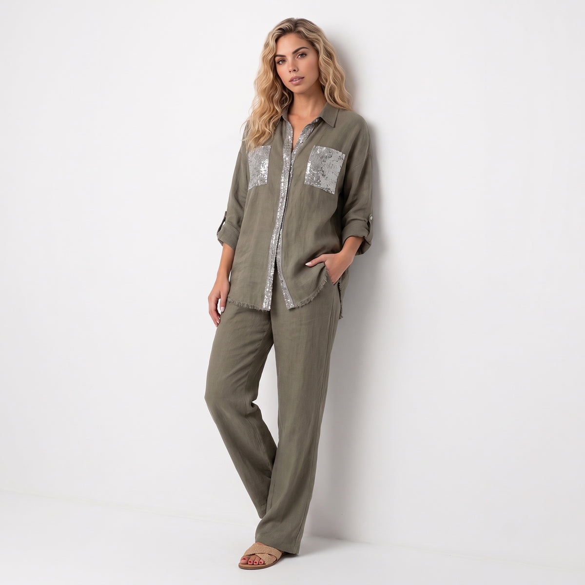 SAMARA | CONJUNTO CON DETALLES DE LENTEJUELAS
