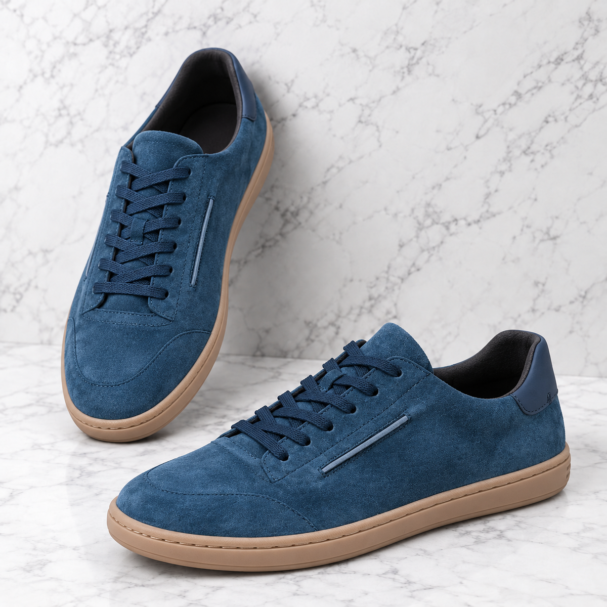 BRUNO | SNEAKER DE GAMUZA