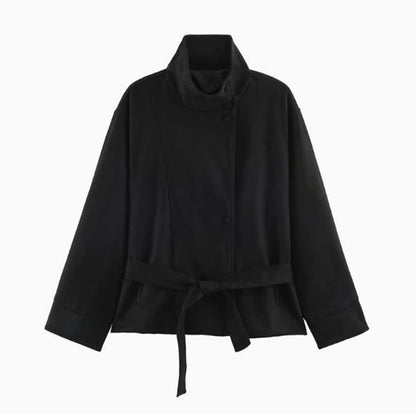 SILVIA | CHAQUETA CON CUELLO ALTO Y CINTURÓN
